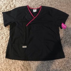 URBANE Scrub Top - Black and Pink XXL